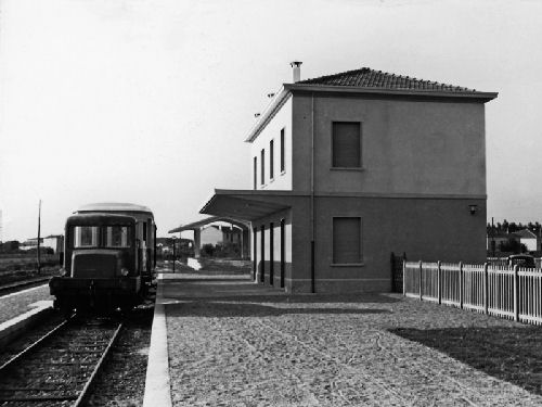 Il 'Serafino' alla stazione di Roverbella FMP
